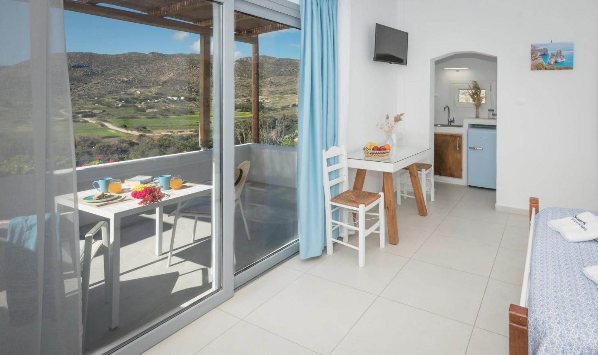 Sarantis Suites & Apartments Provatas Eksteriør bilde